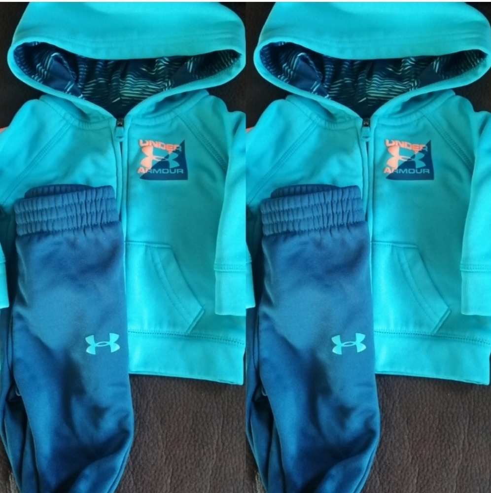 COPY - Under armor 0-3 month track suit